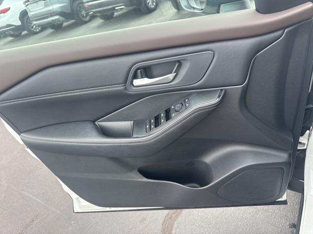 used 2023 Nissan Rogue car, priced at $22,594