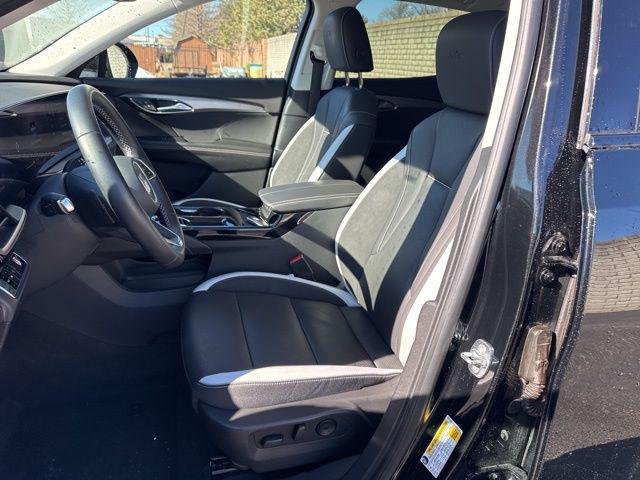 used 2025 Buick Envision car, priced at $30,990