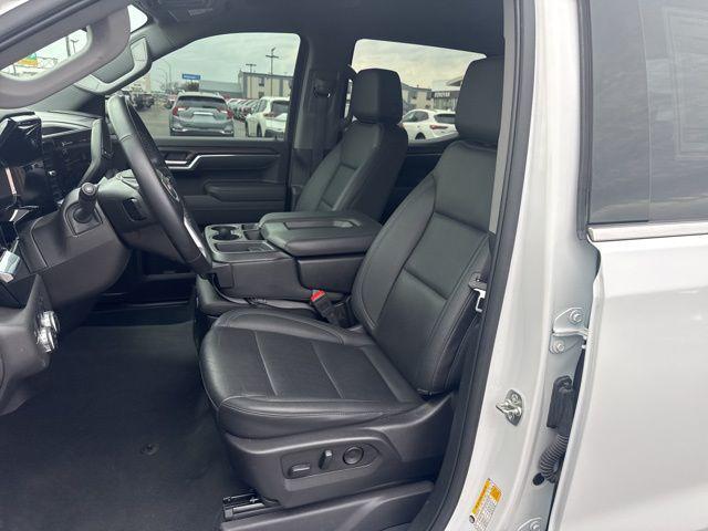 used 2025 GMC Sierra 1500 car, priced at $44,798