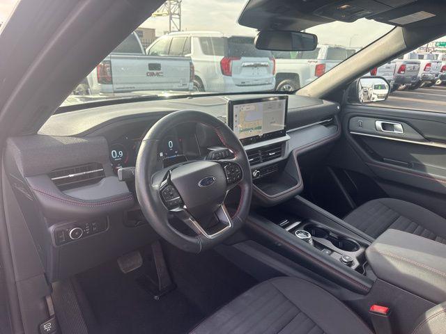 used 2025 Ford Explorer car, priced at $37,499
