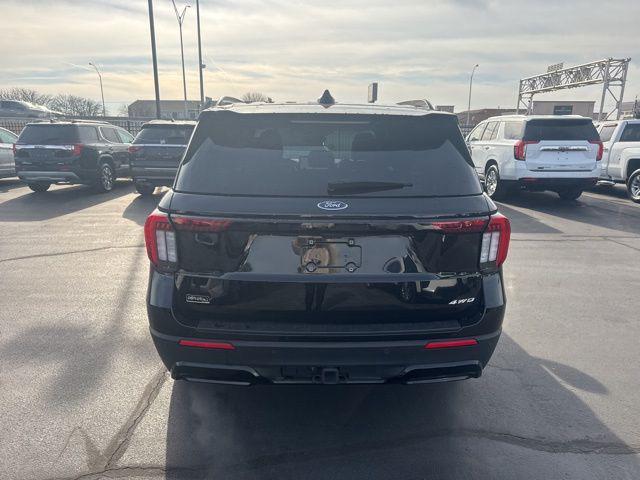 used 2025 Ford Explorer car, priced at $37,499