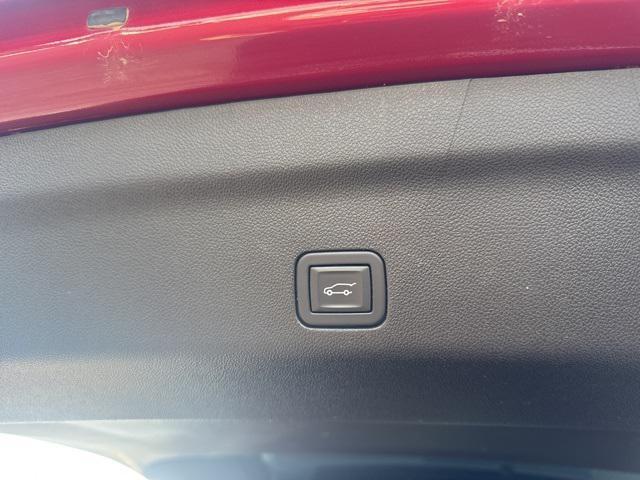 used 2023 GMC Yukon car, priced at $52,924