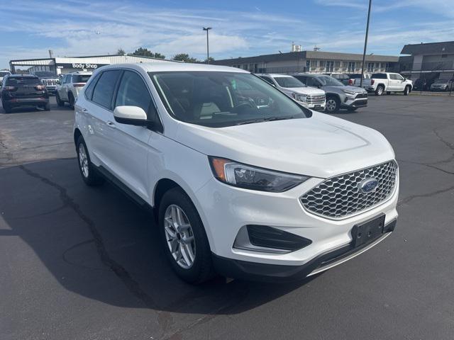 used 2024 Ford Edge car, priced at $22,499