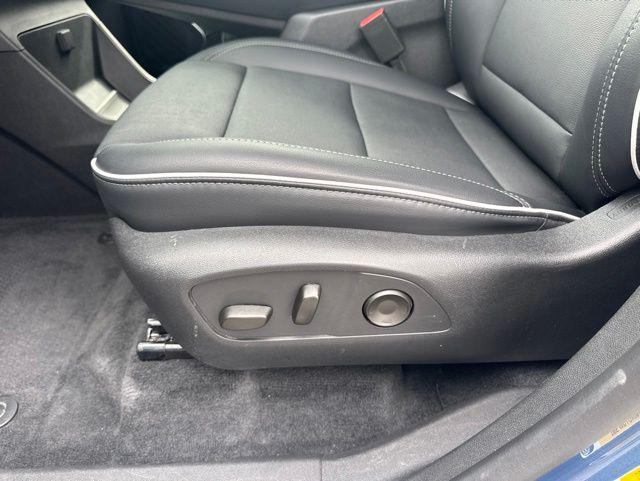 used 2025 Buick Enclave car, priced at $37,997