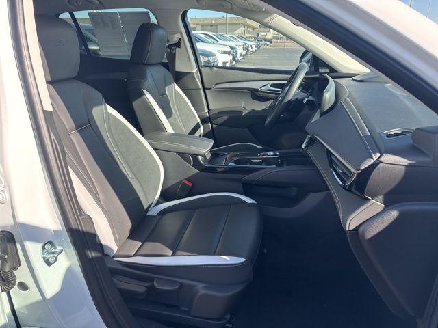 used 2025 Buick Envision car, priced at $30,498