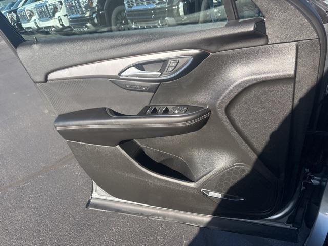 used 2025 Buick Envision car, priced at $32,497