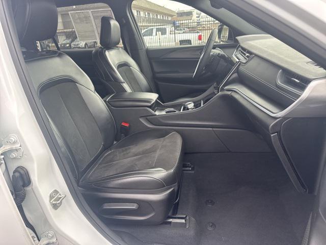 used 2024 Jeep Grand Cherokee L car, priced at $25,999