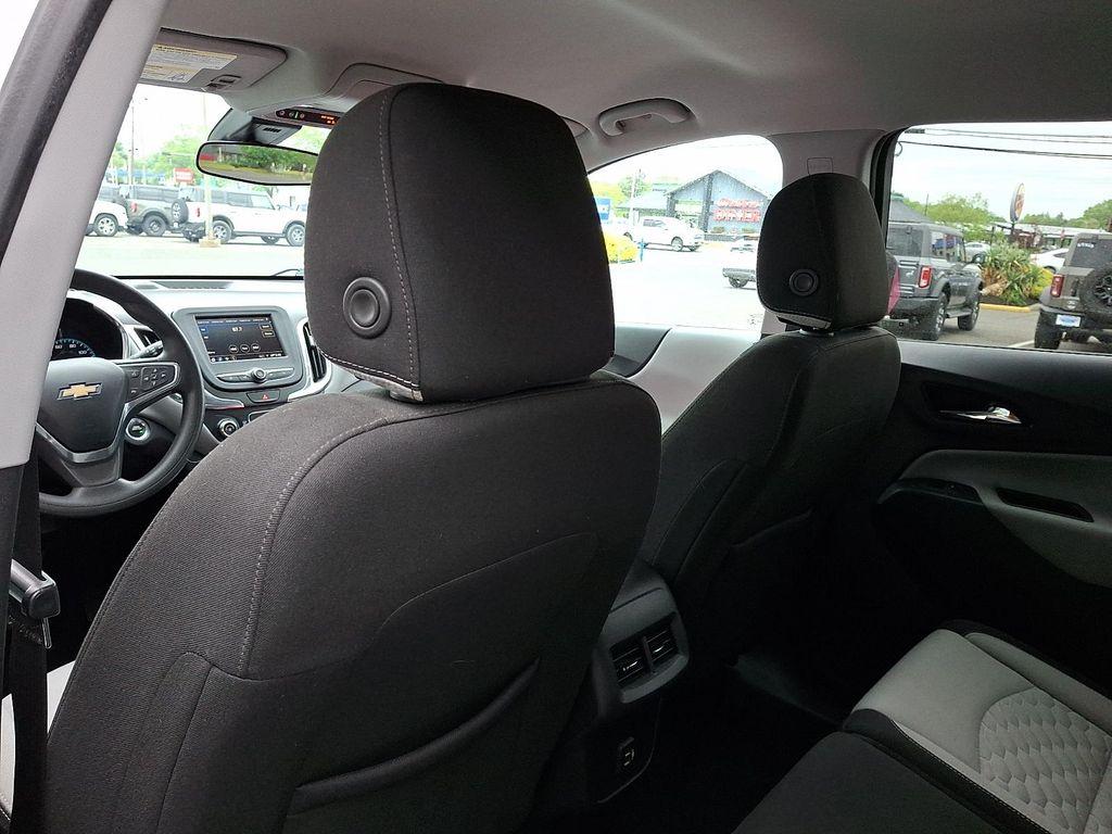 used 2021 Chevrolet Equinox car, priced at $17,997