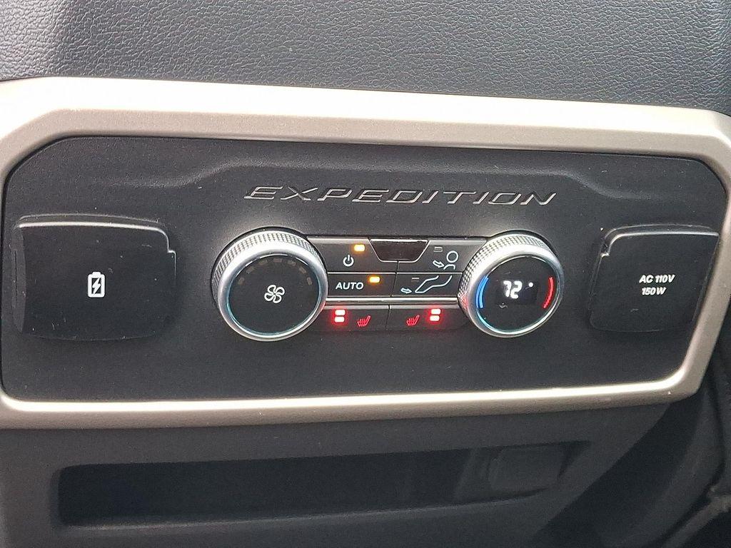 used 2022 Ford Expedition Max car, priced at $60,997