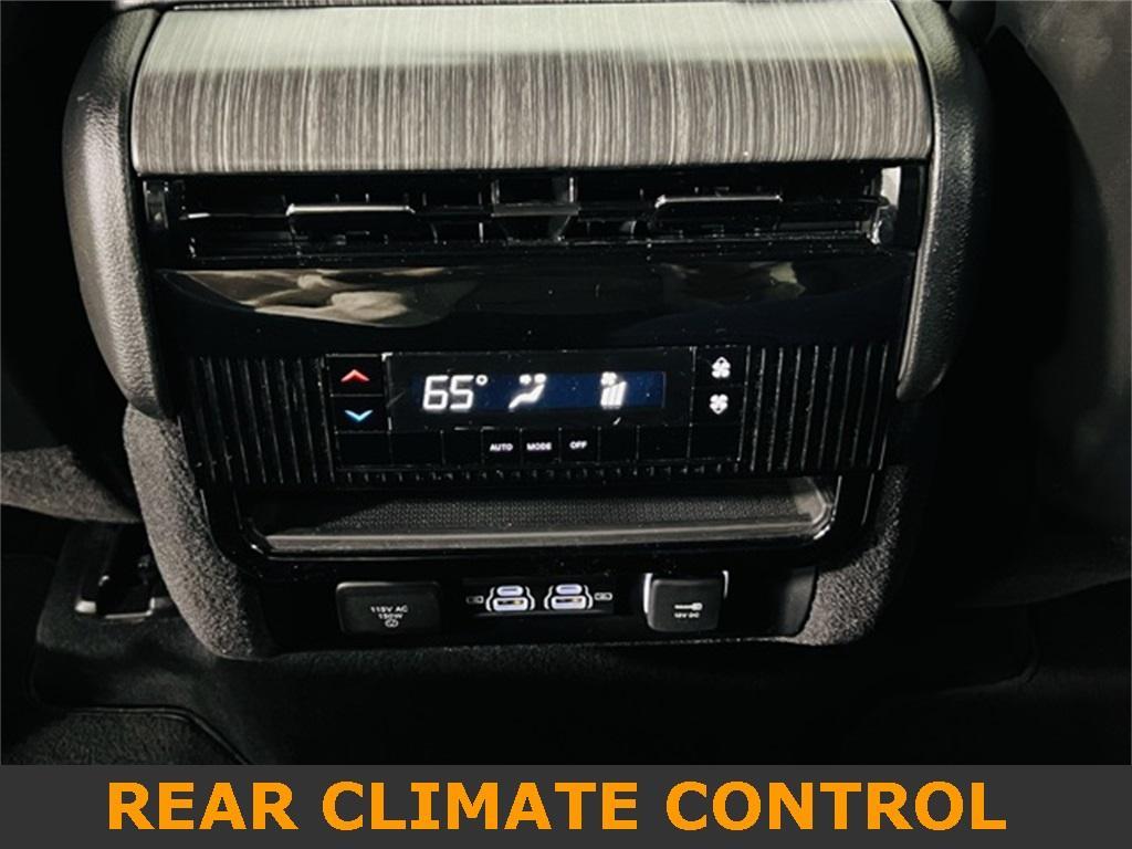 used 2024 Jeep Wagoneer L car, priced at $43,000