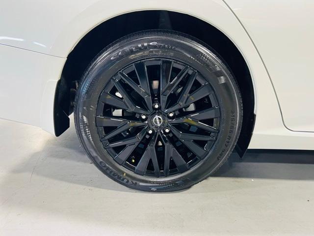 new 2025 Nissan Altima car, priced at $31,005