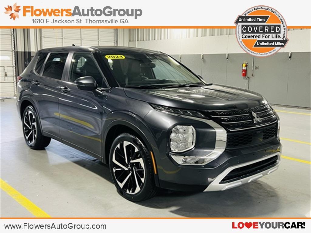 used 2024 Mitsubishi Outlander car, priced at $24,000