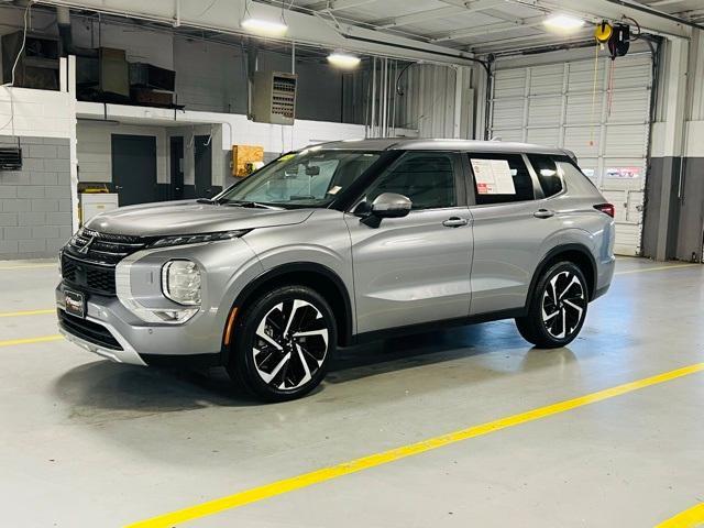 used 2024 Mitsubishi Outlander car, priced at $25,000