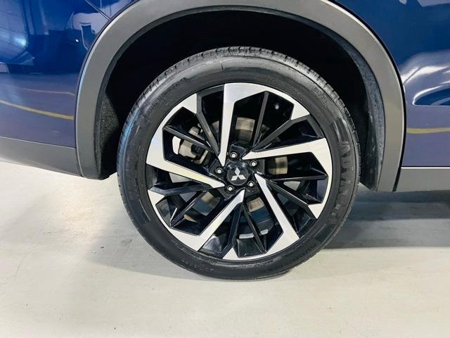 used 2024 Mitsubishi Outlander car, priced at $24,500
