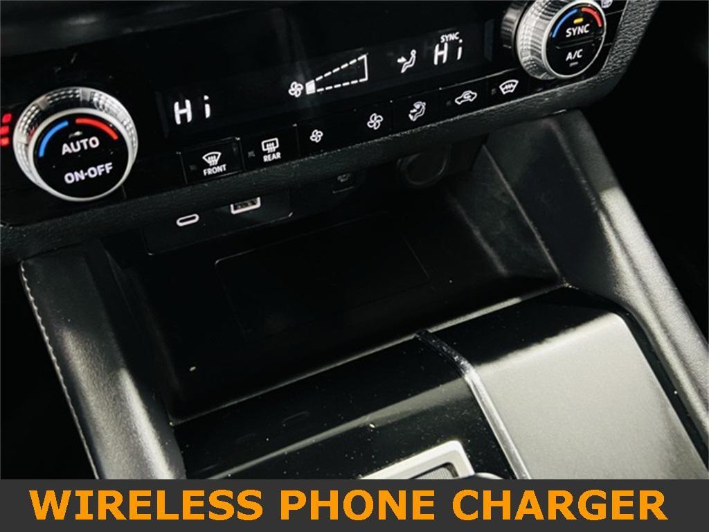 used 2024 Mitsubishi Outlander car, priced at $24,500