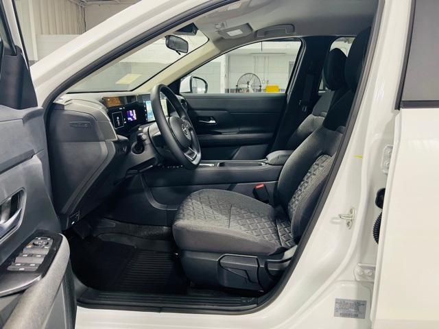 new 2025 Nissan Kicks car, priced at $25,595