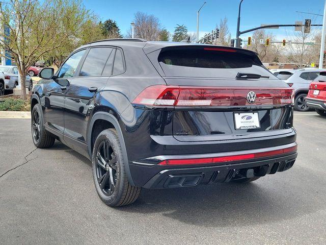 new 2026 Volkswagen Atlas Cross Sport car, priced at $48,892