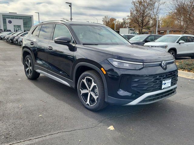 new 2025 Volkswagen Tiguan car, priced at $32,489