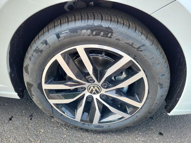 new 2025 Volkswagen Jetta car, priced at $24,492