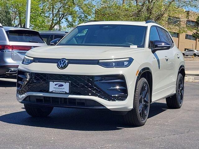 new 2026 Volkswagen Tiguan car, priced at $36,948