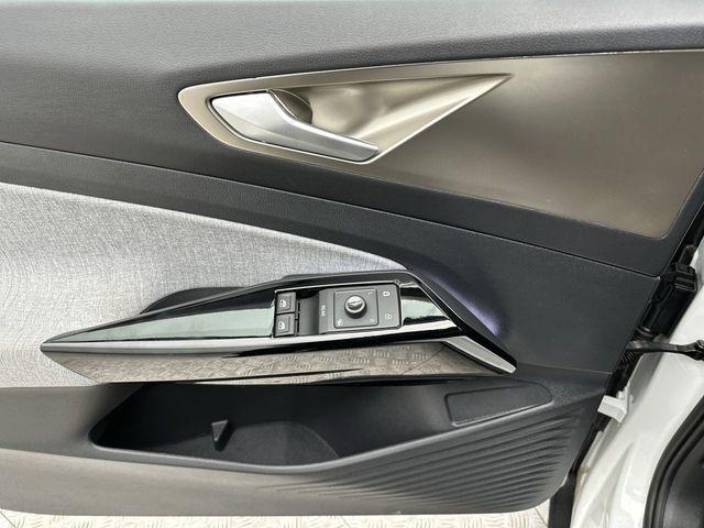 used 2024 Volkswagen ID.4 car, priced at $23,201
