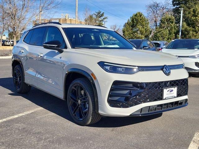 new 2026 Volkswagen Tiguan car, priced at $38,448