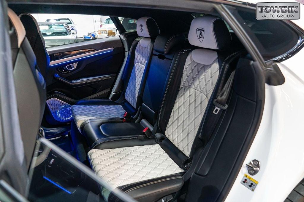 used 2019 Lamborghini Urus car, priced at $182,500