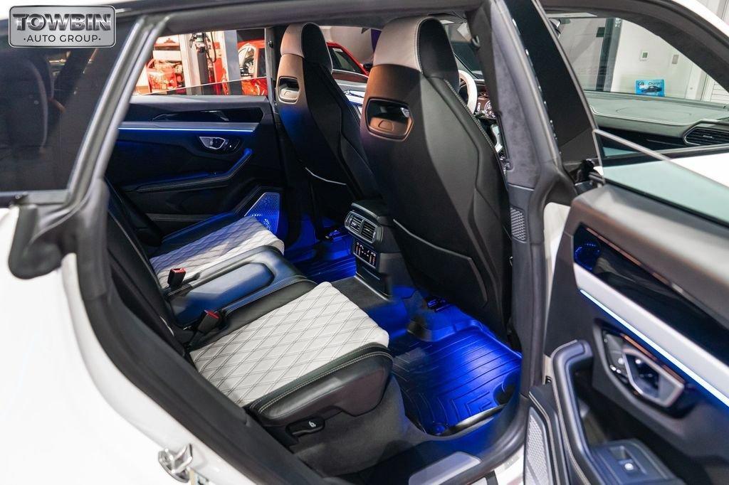 used 2019 Lamborghini Urus car, priced at $182,500
