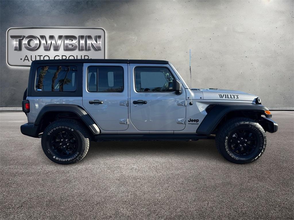 used 2021 Jeep Wrangler Unlimited car, priced at $27,490