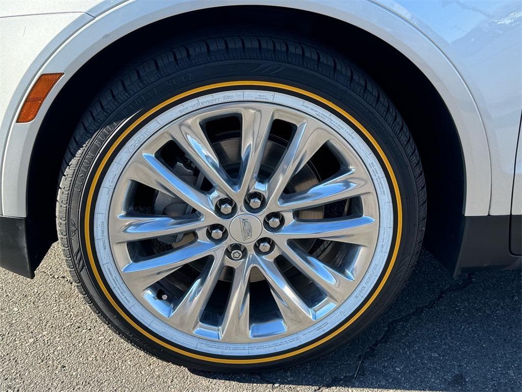 used 2018 Cadillac XT5 car, priced at $21,990