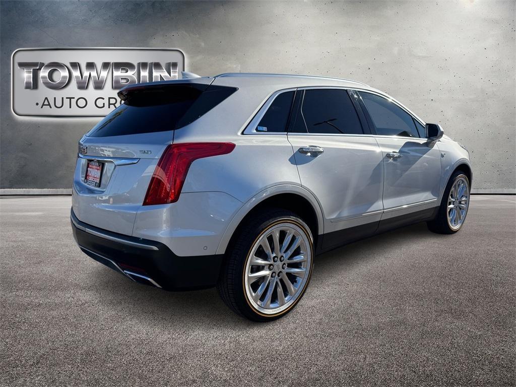 used 2018 Cadillac XT5 car, priced at $21,990