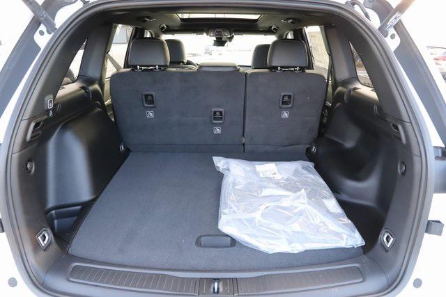 new 2025 Jeep Grand Cherokee car, priced at $45,740