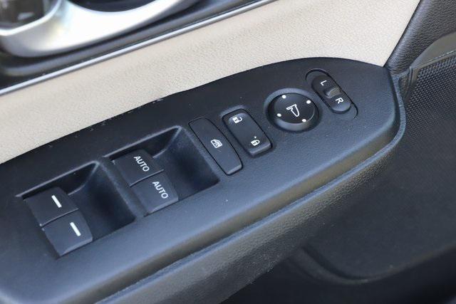 used 2017 Honda CR-V car, priced at $15,091