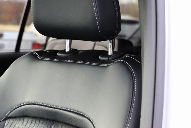 new 2025 Jeep Grand Cherokee L car, priced at $45,898