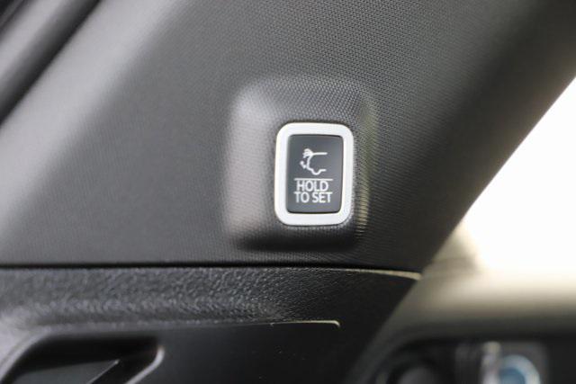 new 2025 Jeep Grand Cherokee car, priced at $38,937