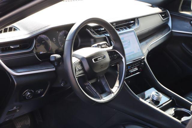 used 2024 Jeep Grand Cherokee L car, priced at $33,185