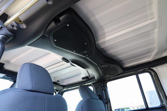 new 2026 Jeep Wrangler car, priced at $47,445