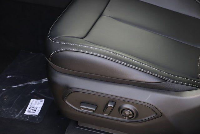 new 2025 Jeep Grand Cherokee L car, priced at $47,968