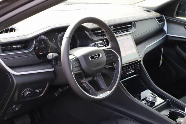 new 2025 Jeep Grand Cherokee L car, priced at $43,958