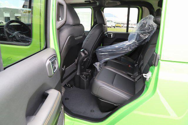 new 2025 Jeep Gladiator car, priced at $49,236