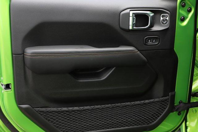 new 2025 Jeep Gladiator car, priced at $45,486