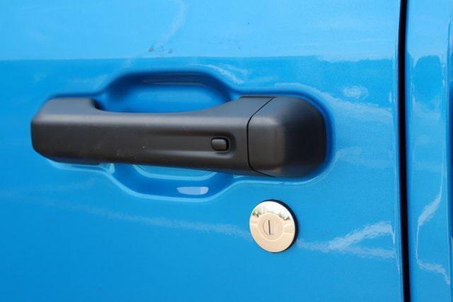 new 2025 Jeep Gladiator car, priced at $56,895