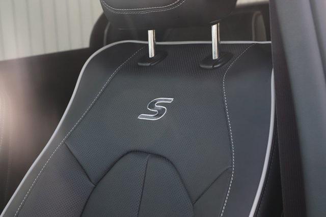 new 2026 Chrysler Pacifica car, priced at $44,378