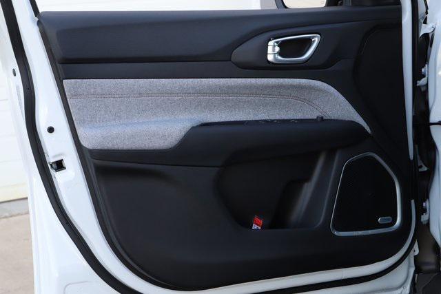 new 2024 Jeep Compass car, priced at $28,952