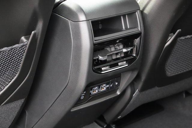 new 2025 Jeep Grand Cherokee car, priced at $44,705