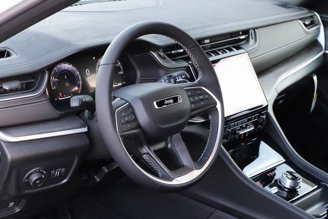 new 2025 Jeep Grand Cherokee car, priced at $43,509