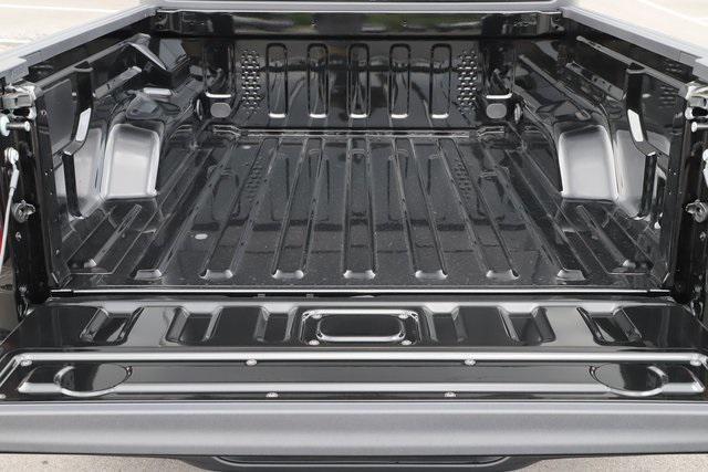 new 2025 Jeep Gladiator car, priced at $42,791