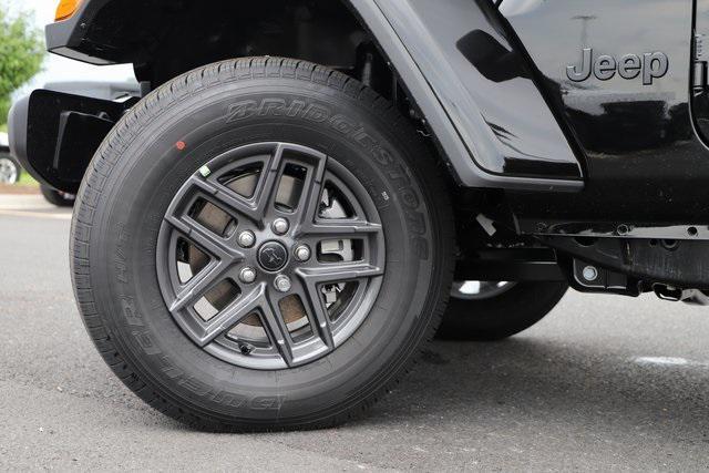 new 2025 Jeep Gladiator car, priced at $42,791