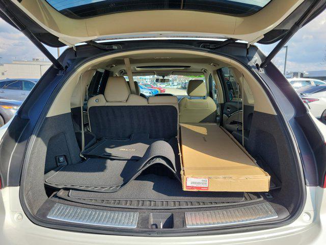 used 2016 Acura MDX car, priced at $13,526