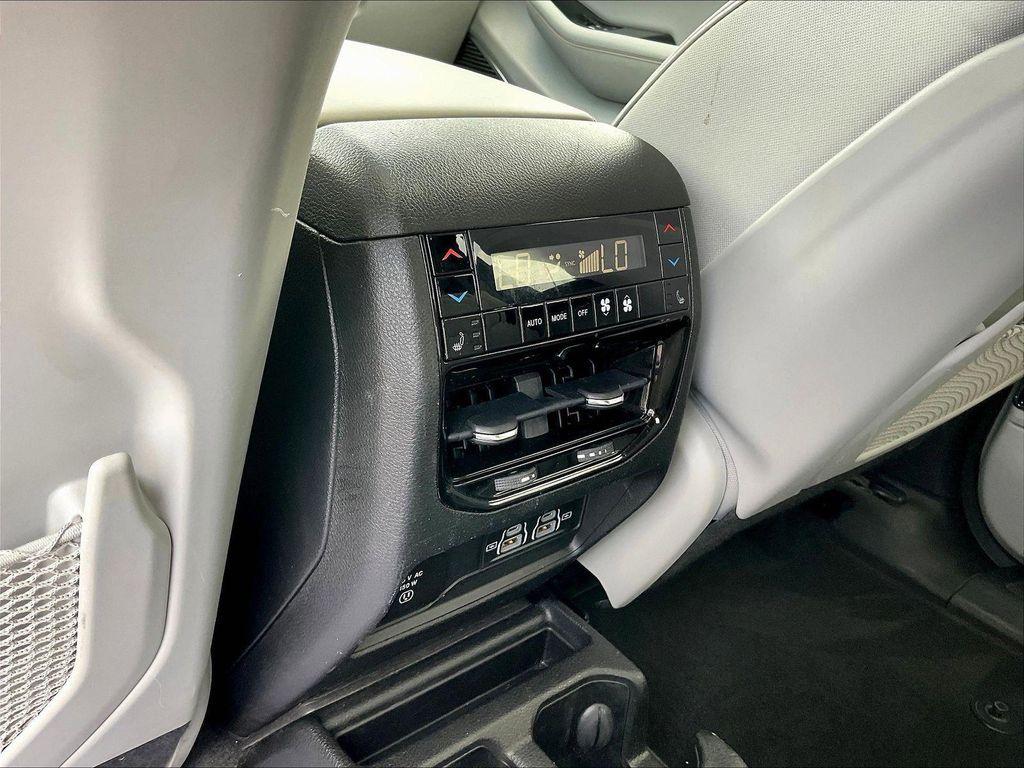 used 2022 Jeep Grand Cherokee L car, priced at $27,602